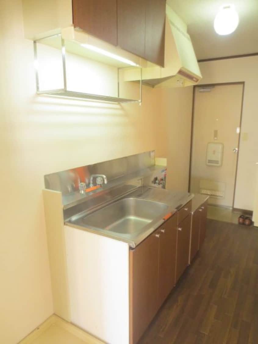 キッチン メゾン本町
