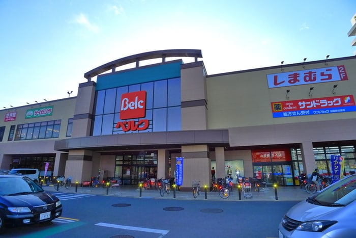 サンドラッグ 加藤新田店(ドラッグストア)まで896m レジデンス宝