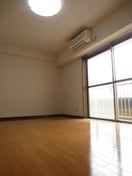 居室 ソレイユ市川