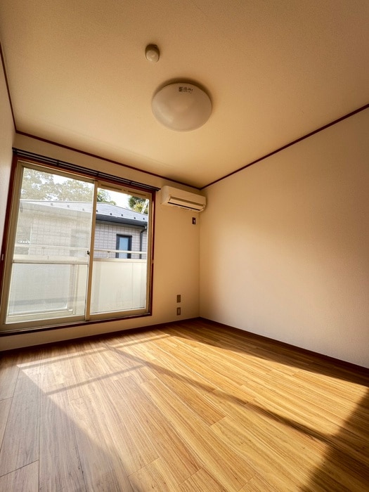 居室 ガーデン深沢