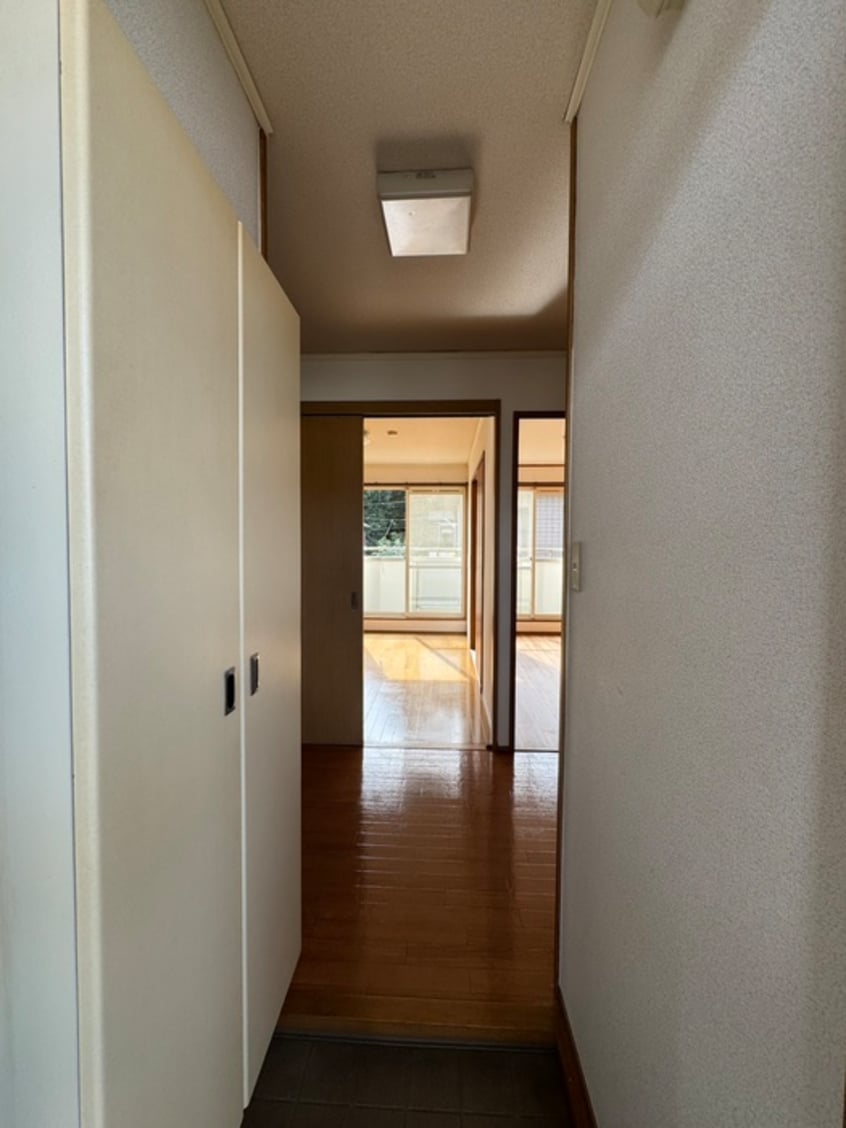 廊下 ガーデン深沢