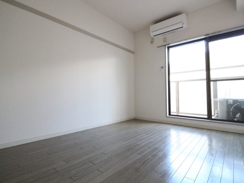 居室 サンパレス東野