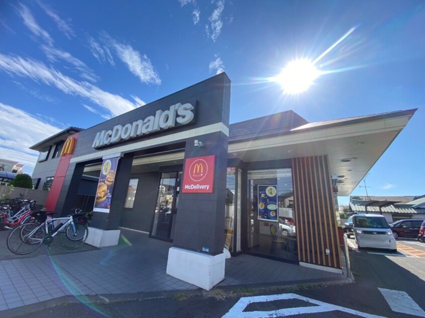 マクドナルド 1号線辻堂店(ファストフード)まで622m 小澤貸家Ａ