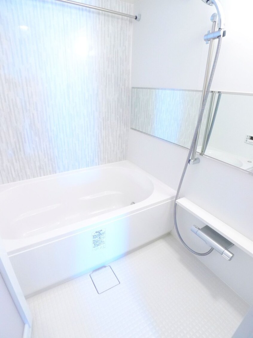 バス／シャワールーム等 ART RESIDENCE IN MISATO CHU_O