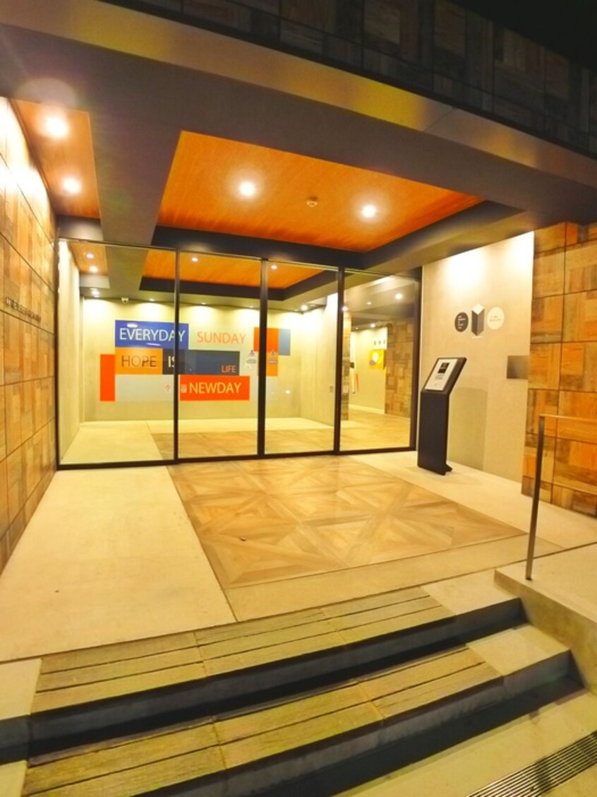 エントランス部分 ART RESIDENCE IN MISATO CHU_O