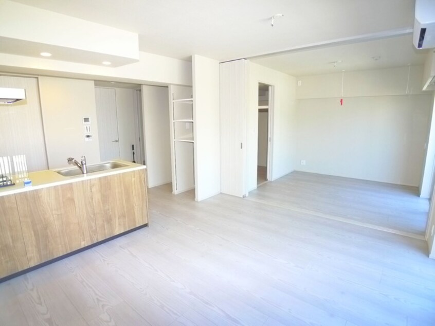居室 ART RESIDENCE IN MISATO CHU_O