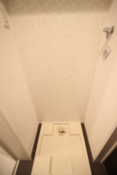 洗濯機置場 REVE西川口