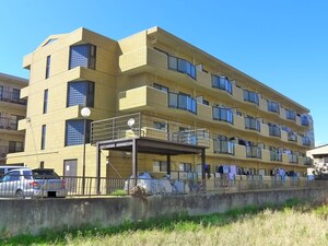 カザリヤマンションＡ棟