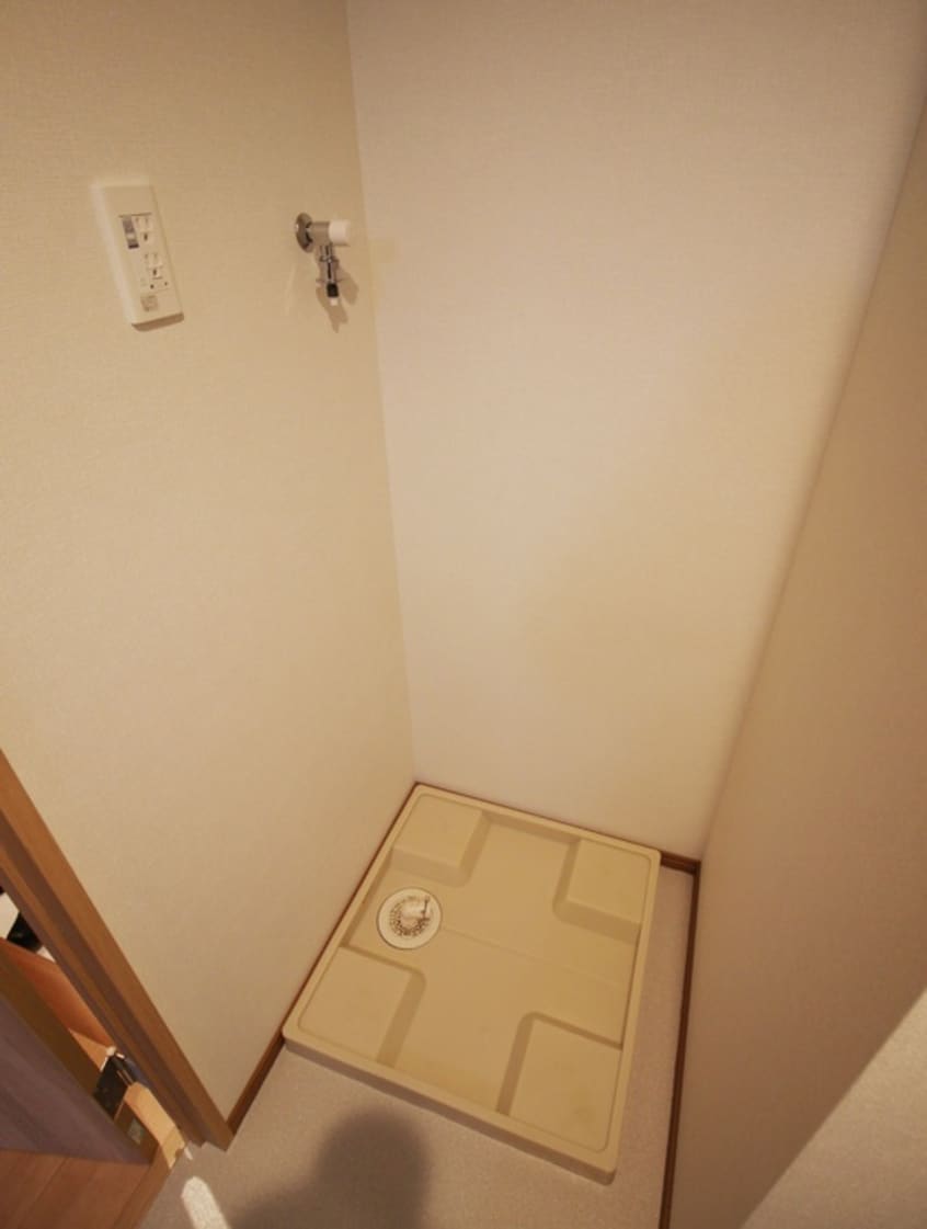 洗濯機置場 フローラ東戸塚