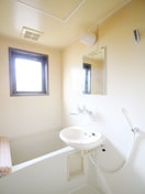 バス／シャワールーム等 リバ－サイドメゾンＡ