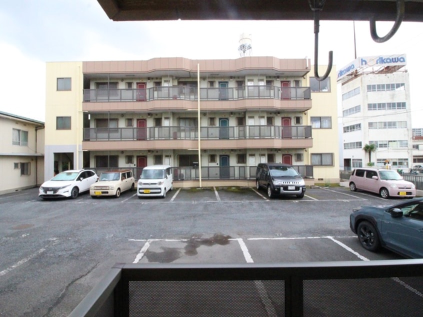 室内からの展望 リバ－サイドメゾンＡ