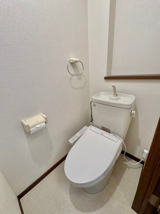 トイレ メゾン鶴