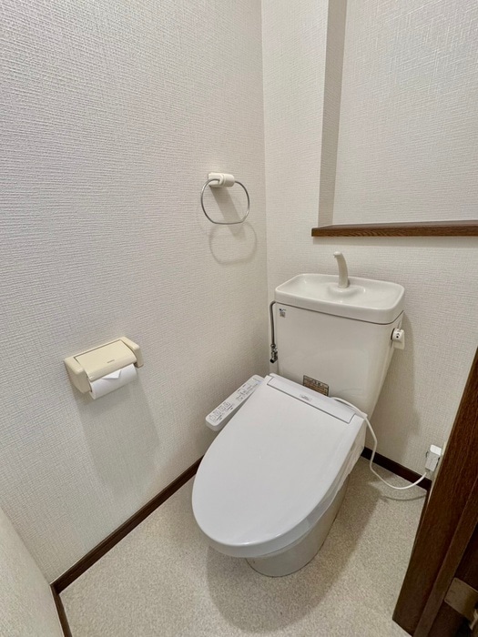 トイレ メゾン鶴