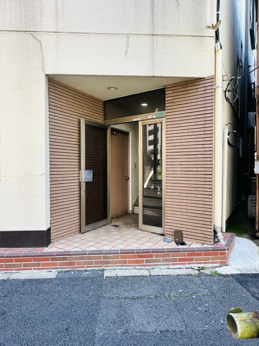 エントランス部分 アグレ西小岩