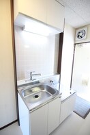 キッチン フラッツ京明