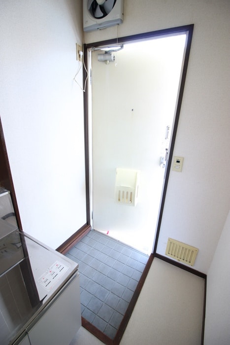 玄関 フラッツ京明