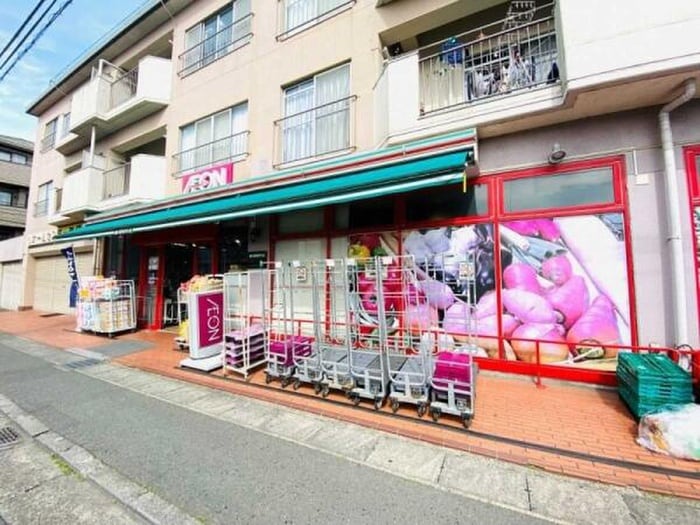 まいばすけっと(スーパー)まで402m フラッツ京明