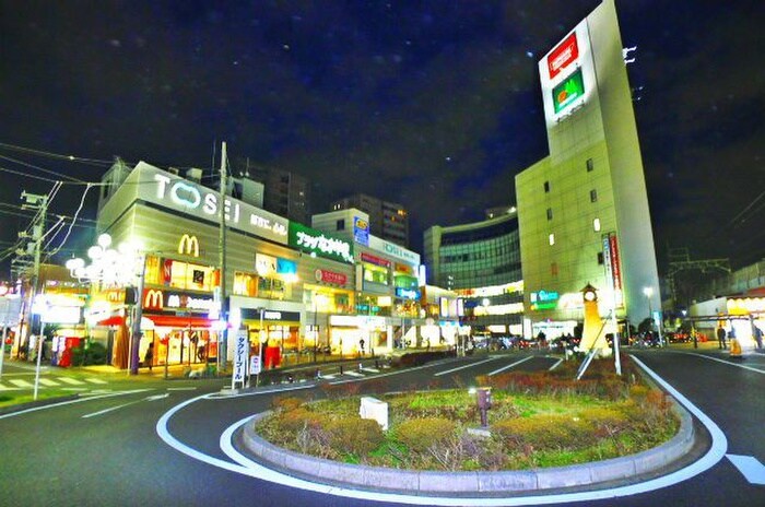 マルエツ(スーパー)まで495m 宝月荘