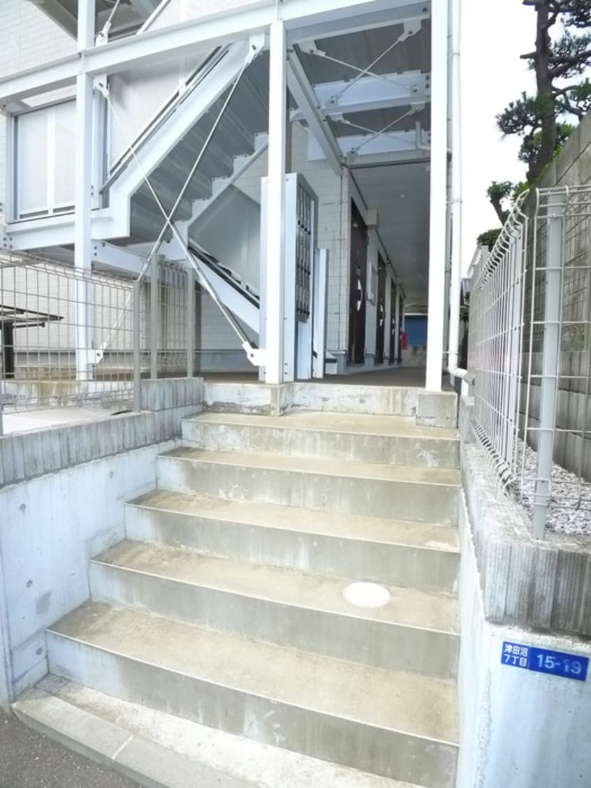 エントランス部分 リブリ・サニーサイド