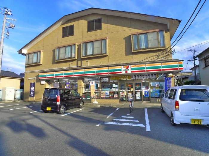 セブンイレブン(コンビニ)まで335m リブリ・サニーサイド