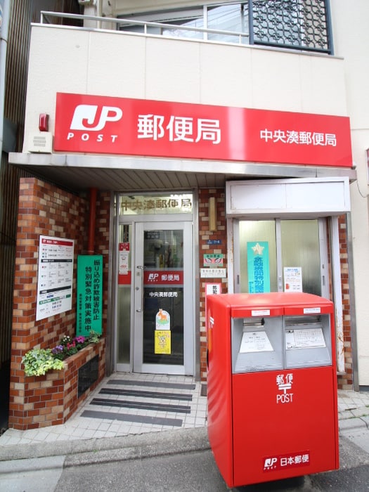 郵便局(郵便局)まで250m サザンフロント新富町