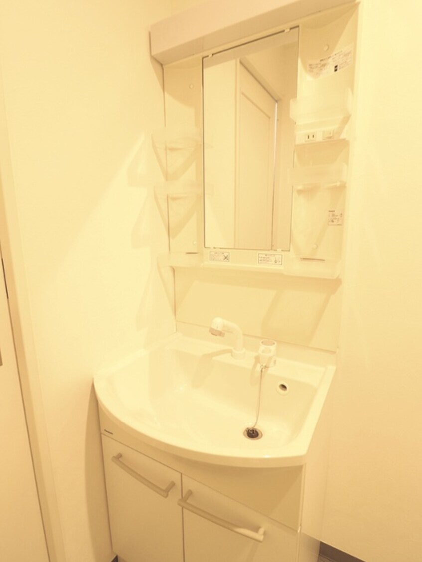 洗面 麻布エンパイアマンション