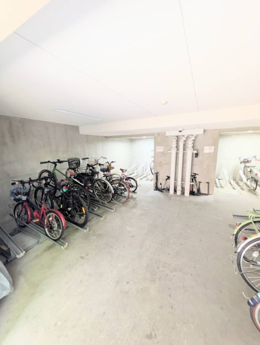 駐輪場 ｴｽﾃﾑﾌﾟﾗｻﾞ神楽坂North Residence