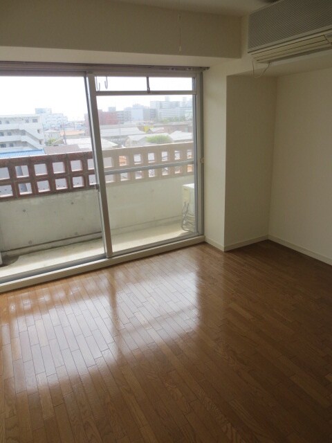 居室 カ－サ・デル・ソル