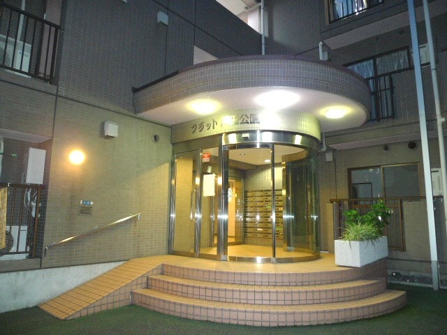 エントランス部分 ブルームライフ戸田公園