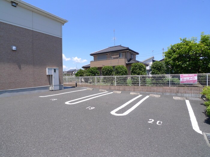 駐車場 ウォ－タ－ミル参番館