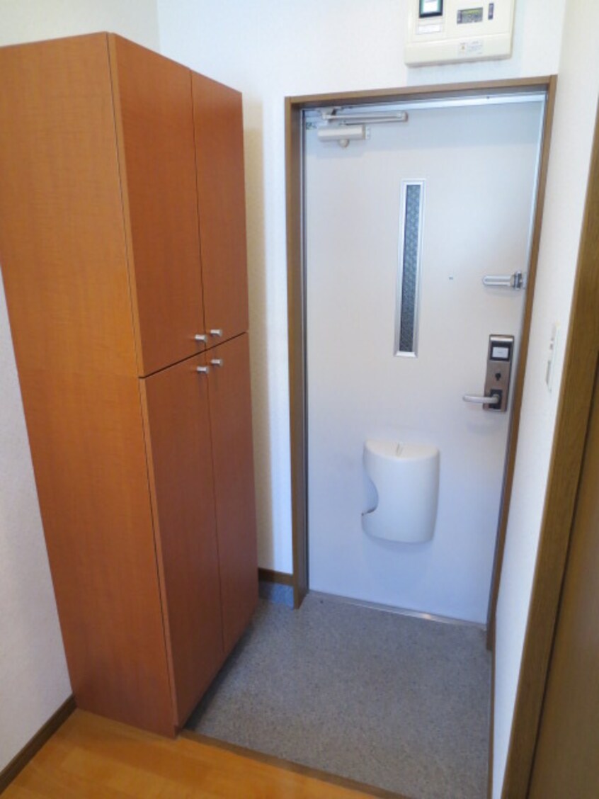 玄関 Ｒｍｓ・サブリ－ム