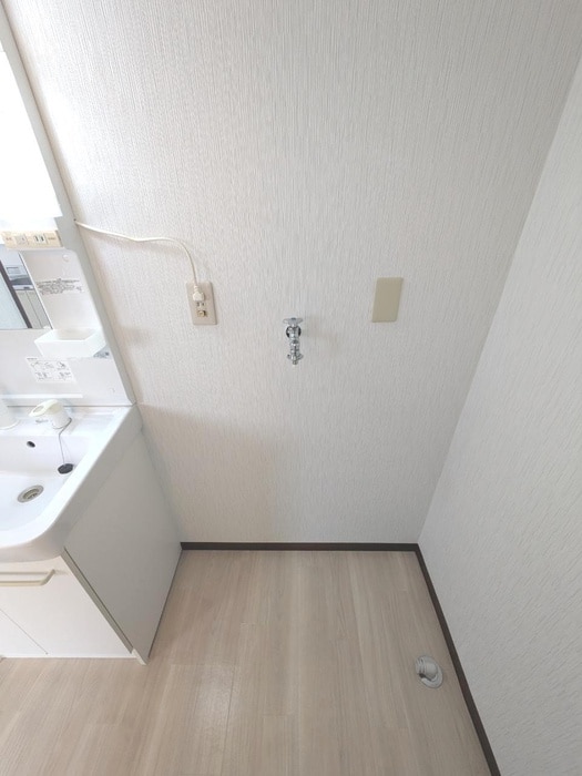 洗濯機置場 山栄マンションＣ西