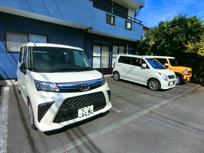 駐車場 カロンルーナ
