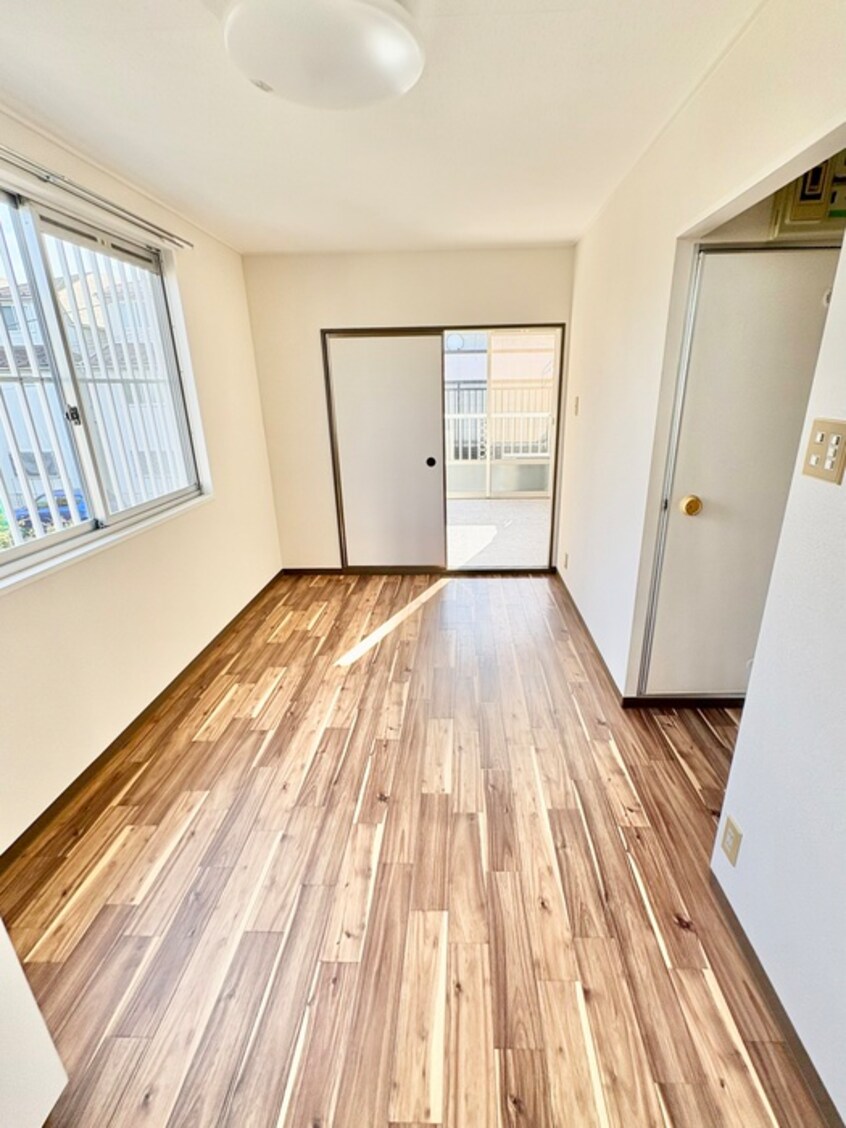 居室 ホワイトハウス