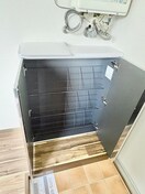 靴箱 ホワイトハウス