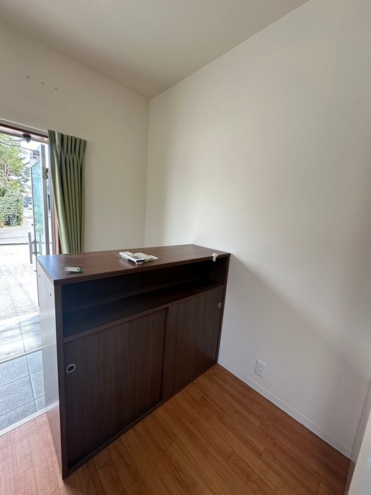 靴箱 大成町テナント平屋