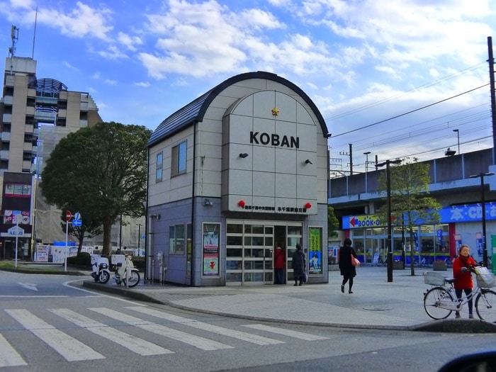 本千葉駅前交番(警察署/交番)まで700m Ambition本千葉