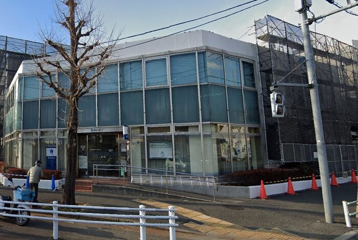 横浜銀行鶴川西支店(銀行)まで329m 鶴川サン・ヴィレッヂ