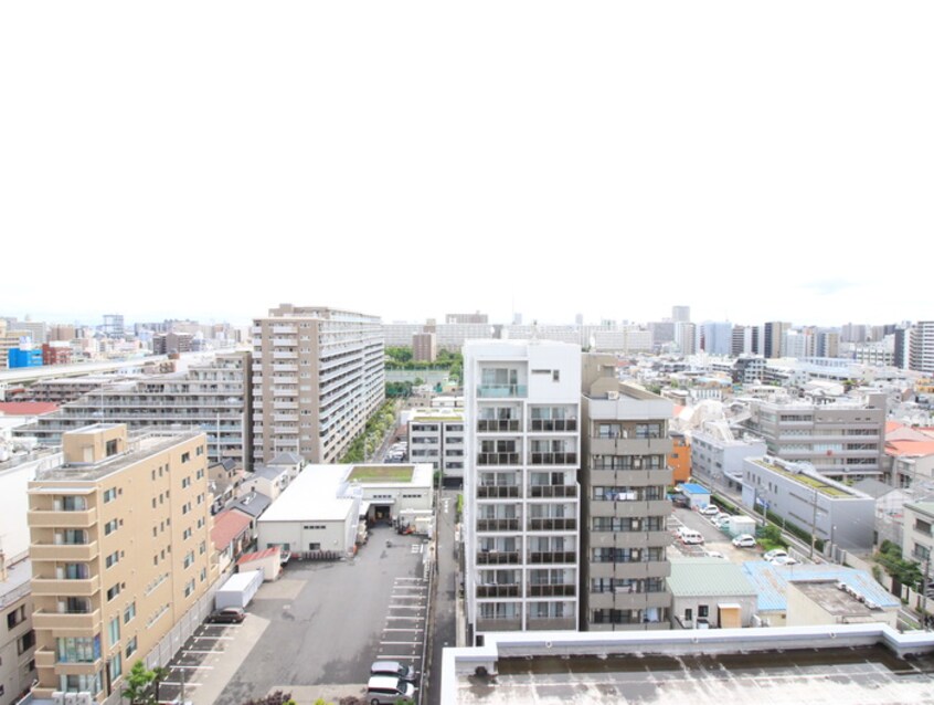 室内からの展望 ドゥーエ西大島Ⅲ