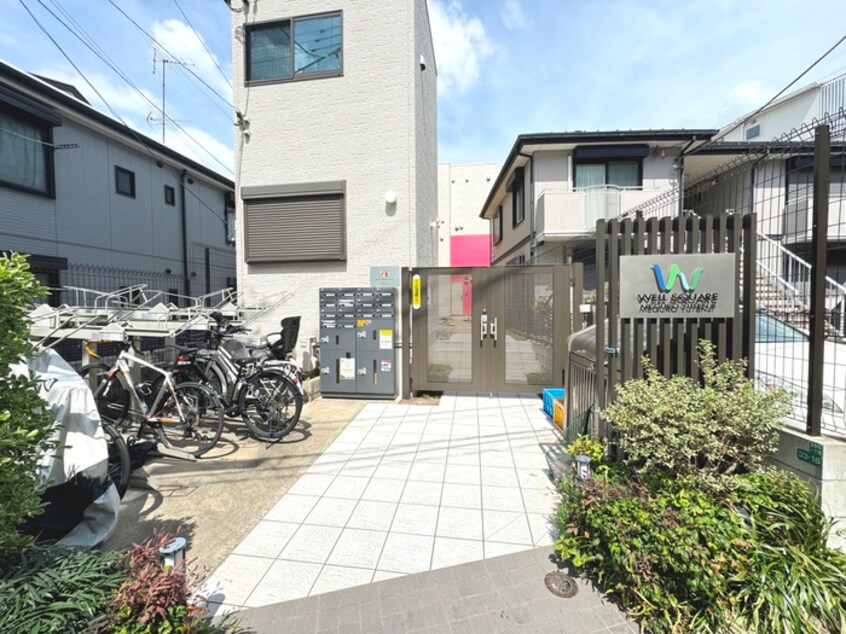 エントランス部分 ウェルスクエア目黒祐天寺
