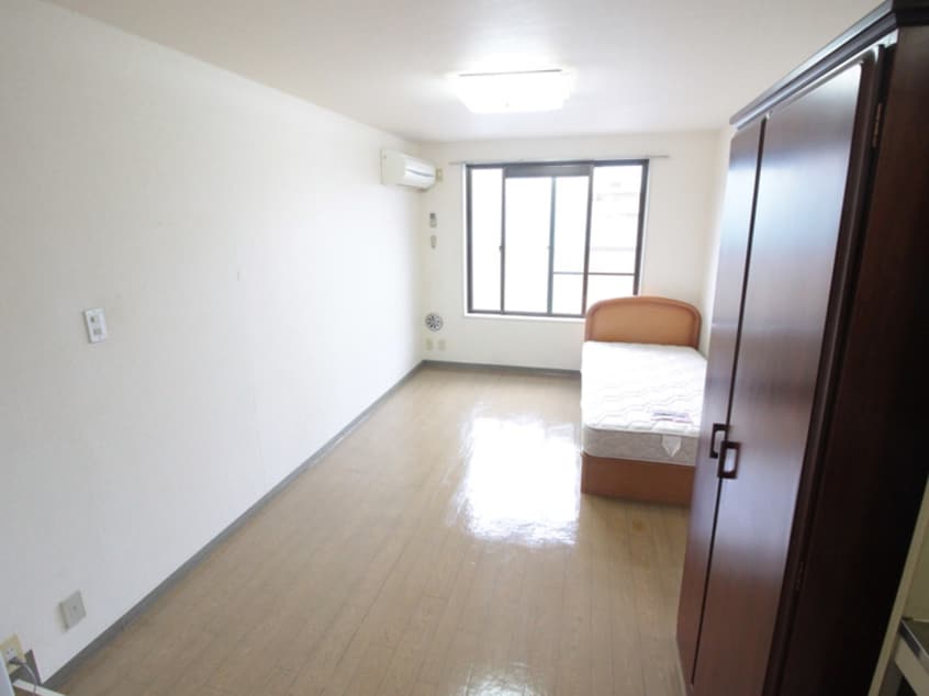 居室 オ－バン・パレ