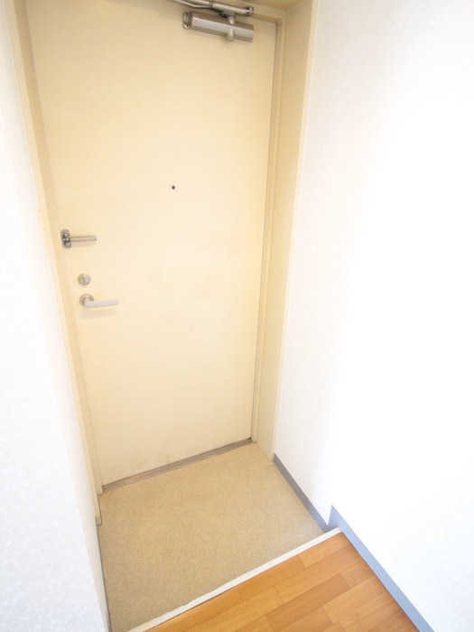 玄関 オ－バン・パレ