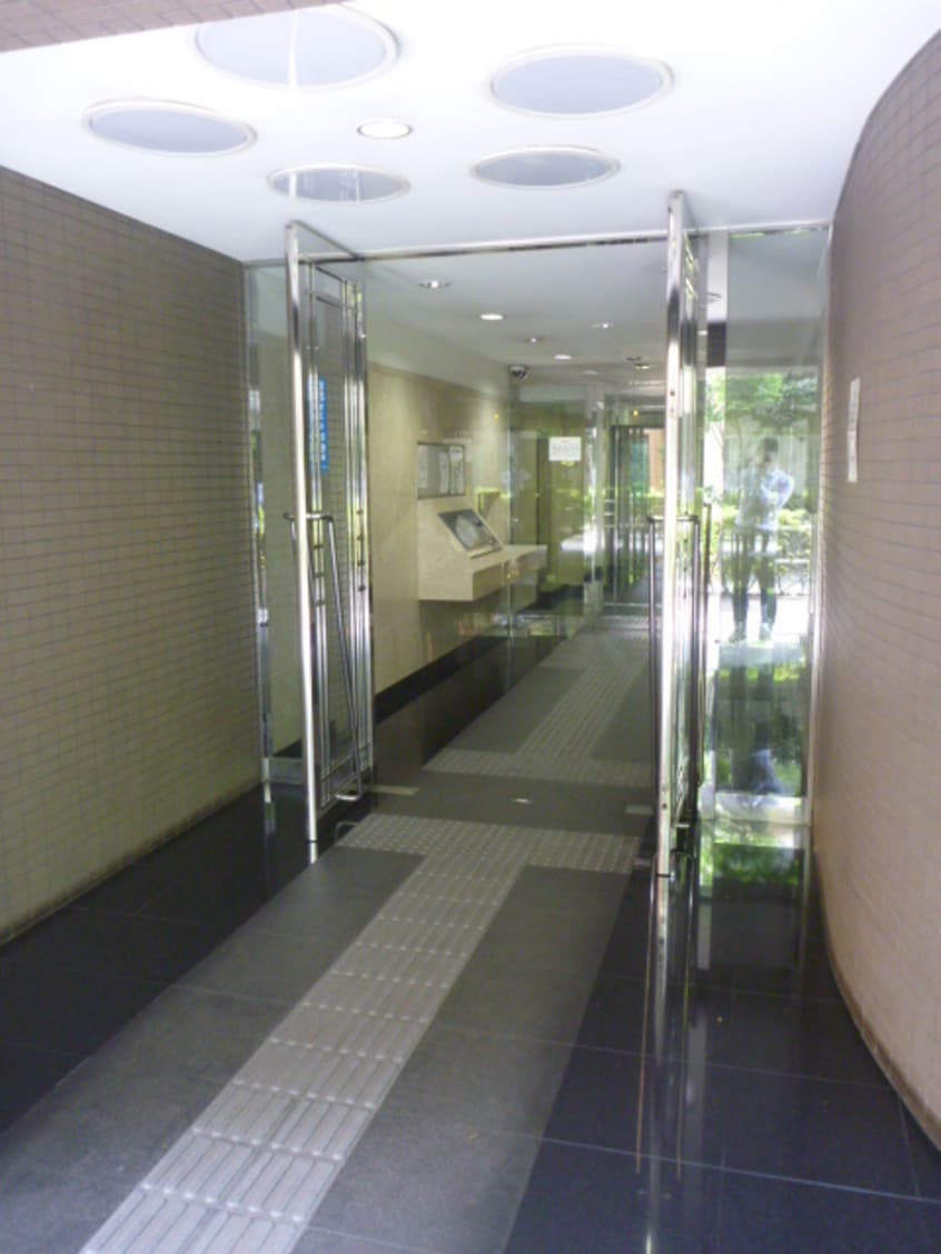 エントランス部分 グラスコ－ト板橋（３０４）