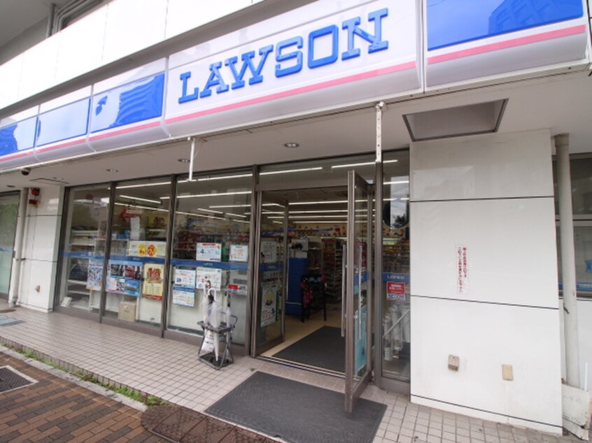 ローソン H橋場二丁目店(コンビニ)まで586m グレイスフルリッチ