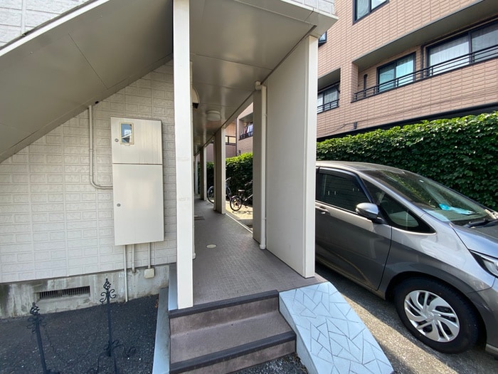 エントランス部分 ヴェルウッド