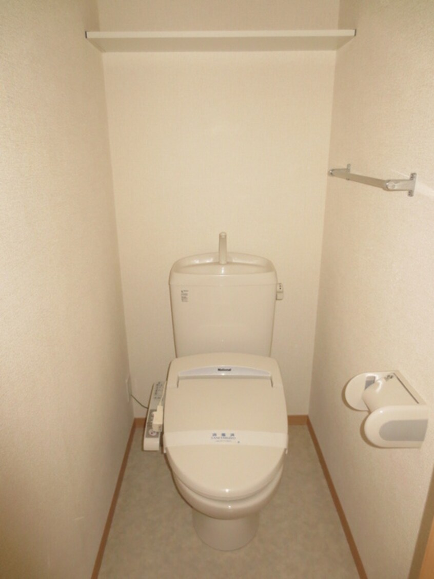 トイレ メイプルハイツ