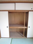 収納 三高カーサ．アルメディア