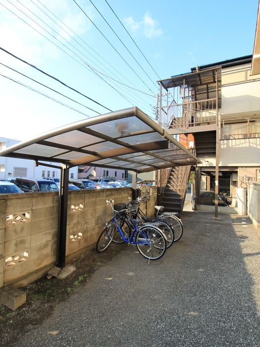 駐輪場 ＢＲＥＥＺＥ　ＡＲＩＳＥ