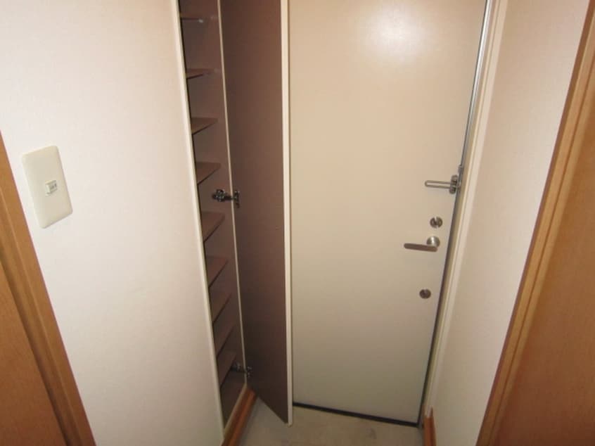 玄関 フローラルコ－ト