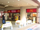 マクドナルド喜多見マルシェ(ファストフード)まで225m みのわグレ－スマンシヨン